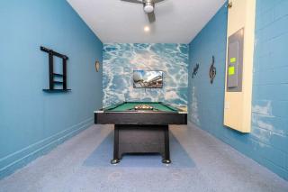 Stunning Game Room & Pool Jacuzzi Storey Lake 2799 - 9