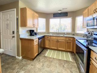 Tennis View Condo 201 - Garden City - 6