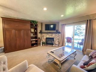 Tennis View Condo 201 - Garden City - 3