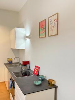 Stylish renovated apartment in central location - Munich - 2