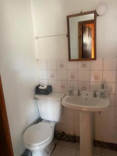 Traveland Hostal y Residencial - Pichilemu - 2