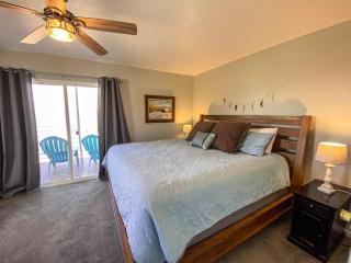 Lake View Condo 942 4 - Garden City - 7