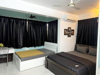 2bhk Cozy Apartment by Royal Luxor stay - Pune - 8