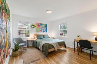 Open and Modern 2 Bedroom Retreat Near NoDa - Charlotte - 8
