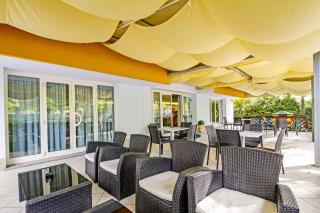 Hotel & Residence Parador - Cesenatico - 2