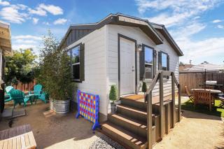 Holiday Dates Available! Disney Beaches Fire Pit - 6