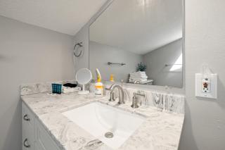 2 Bedroom Condo at Miramar Beach - 7