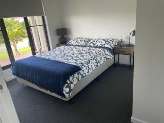 New Spacious 4 Bedroom Retreat fully air conditioned in Loganholme - Loganholme - 7