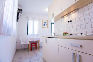 Apartments Petrinic Crnogaj - Baška - 1