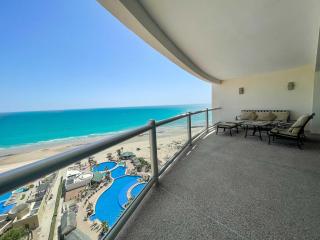 Oceanfront Condo with Astonishing View #1103 - 9