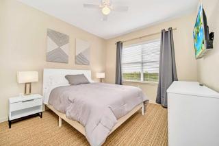 Spacious 3BR Condo with Pool and Hot Tub, near Disney! - Orlando - 8