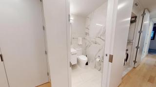 Sleek Two Bedroom in Manhattan - 2