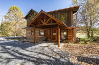 Cabin on Water Scenic Fly Fishing Firepit Games - Mineral Bluff - 5