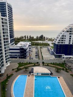 Seafront White Apartment - 0