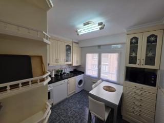 Astur Playa II - Centrally located and ideal for 4 people - VUT-6413-AS - Gijón - 8