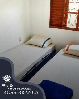 Hospedagem Rosa Branca - Uberlândia - 0