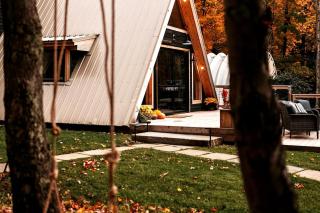The A-Frame at Harvest Moon Acres - Stamford - 6
