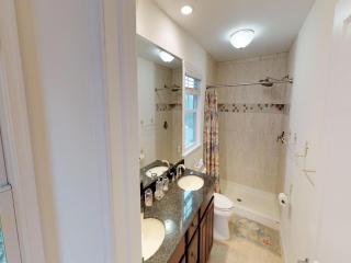 Single Family Ship Bottom Wifi Beach Badges Decks Air Conditioning Granite Countertops Recently Renovate Single Family House In Ship Bottom - 8