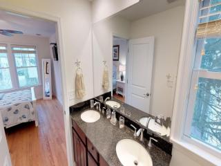 Single Family, Ship Bottom, Wifi, Beach Badges, Decks, Air Conditioning, Granite Countertops, Recently Renovate Single Family House In Ship Bottom, - Ship Bottom - 7
