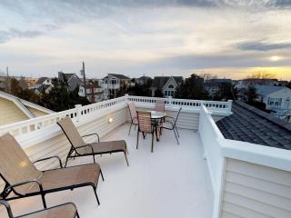 Single Family, Ship Bottom, Wifi, Beach Badges, Decks, Air Conditioning, Granite Countertops, Recently Renovate Single Family House In Ship Bottom, - Ship Bottom - 4