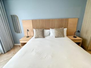 Luxury Apt in central Sandton No Load Shedding - 2