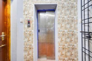 Hotel O Eswar Residency Saligramam - Chennai - 7