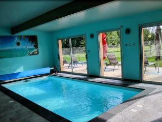 Maison de caractère avec piscine, spa, salle de jeux et Wi-Fi - FR-1-583-43 - - 8