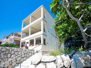 Apartment in Supetarska Draga by the Beach - 2