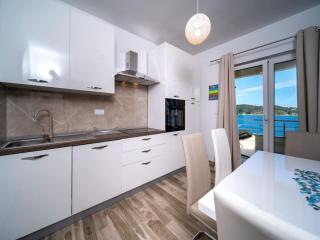 Modern apartment in Supetarska Draga - Supetarska Draga - 8