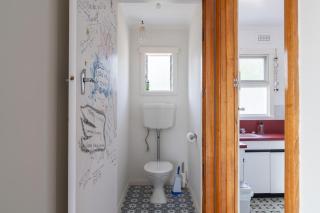 Cosy Ulverstone Getaway with Parking - Ulverstone - 3