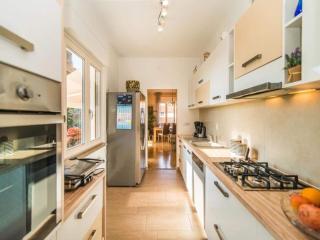 Apartment in Medulin with Sea View and Beach - 9