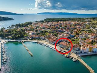 Pet-friendly apartment in the heart of Cres - Cres - 6