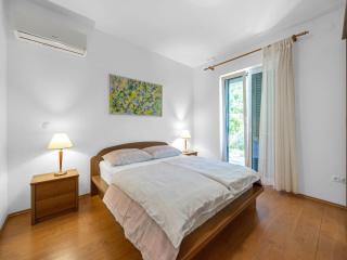 Charming two-bedroom apartment in Banjol - Banjol - 6
