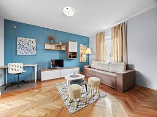 Serene seafront apartment in Kampor - Kampor - 5