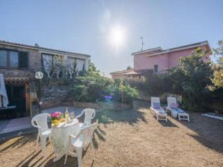 Holiday home in Isola Rossa with garden - Isola Rossa - 6