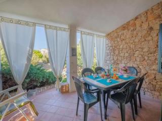 Holiday home in Isola Rossa with garden - Isola Rossa - 7