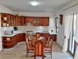 Apartment with terrace & lovely garden - Pula - 8