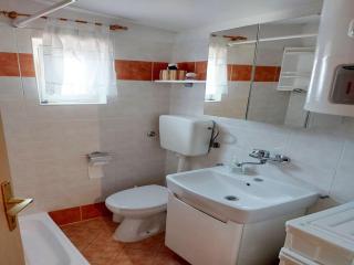 Family apartment with garden in quiet Pula - Pula - 5