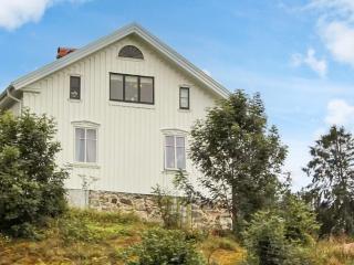 4 star holiday home in UDDEVALLA - 2