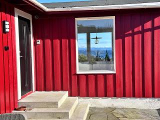 6 person holiday home in KLOKKARVIK - 1