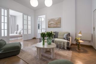 Calea 3BR Victoriei Stunner - Two Living Rooms - Balconies on the Avenue - 0