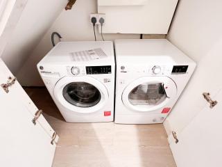 Zozy Clitterhouse - 1