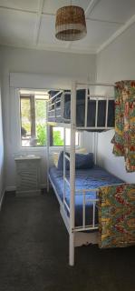 Classic Family Beach Bach - Tairua - 5