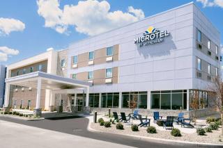 Microtel Inn & Suites by Wyndham Newark NY - Newark - 9