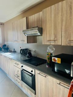 Safari Cozy 3 Bedrooms Apartment - 5
