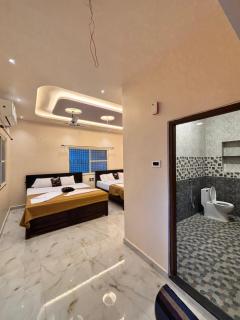Reddys Guest House - Hampi - 9