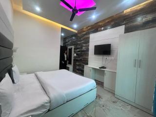 Tejpur Cottage - - 2