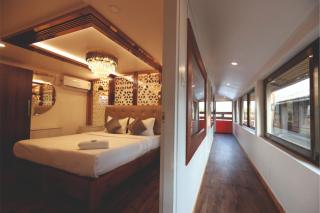 Cosy Boathouse - 1