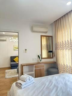 APARTMENT AIRPORT - KING BED - Free Pool & Gym & Kids room - Ho Chi Minh - 2