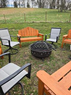 Salt Lick Creek Cottage - - 2